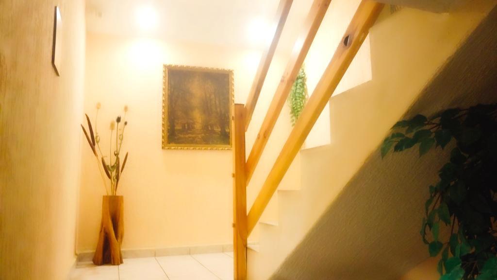 Penzion Havaj Karlovy Vary Ngoại thất bức ảnh